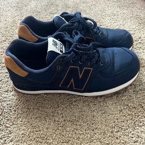blue and brown new balance 574